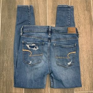 American Eagle Hi-Rise Jegging